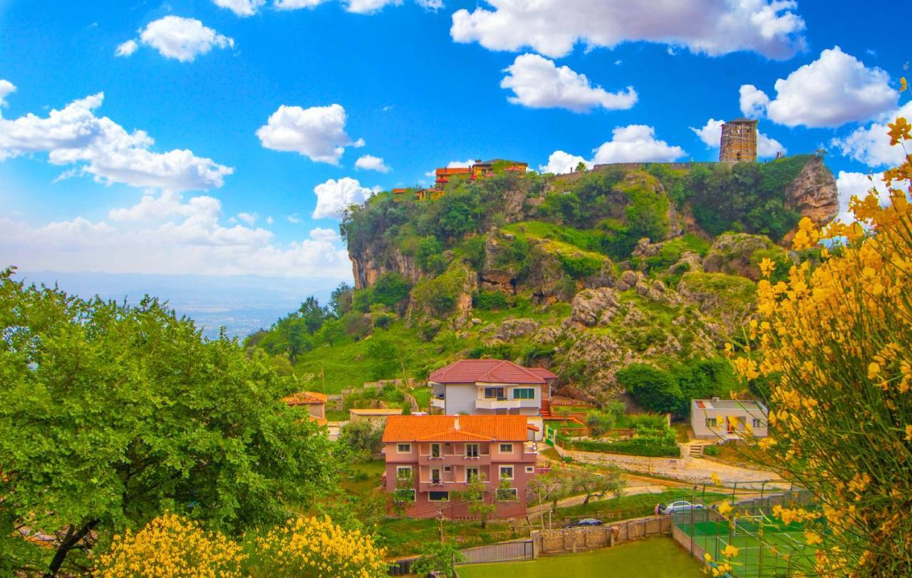 Kalaja Inn Krujë Exteriér fotografie
