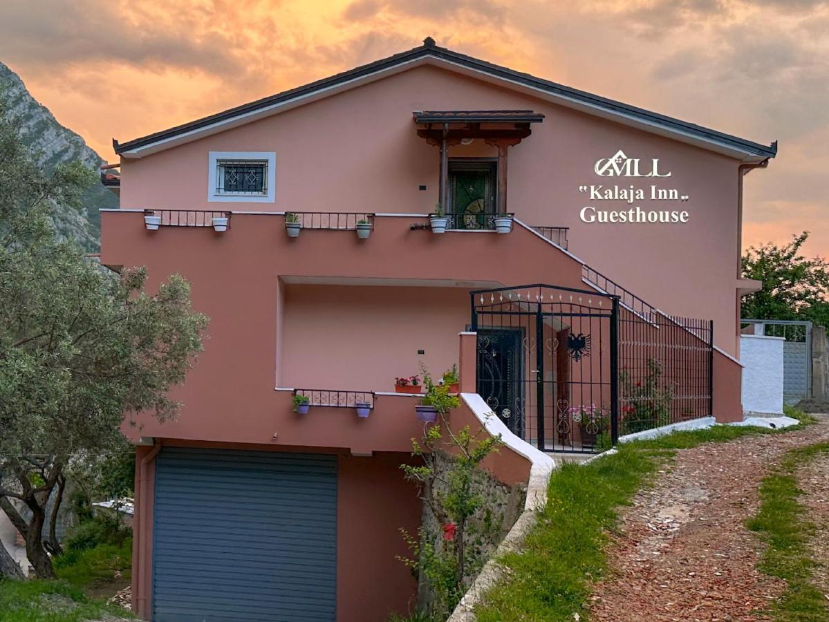 Kalaja Inn Krujë Exteriér fotografie