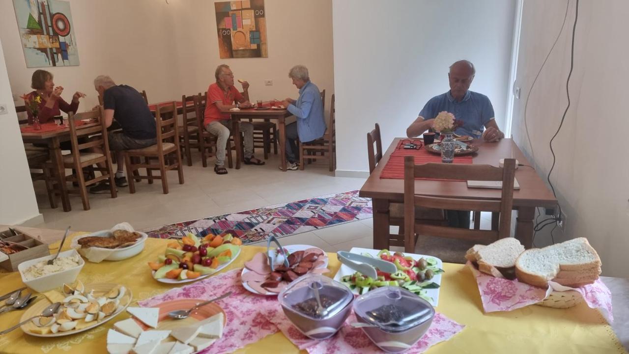 Kalaja Inn Krujë Exteriér fotografie