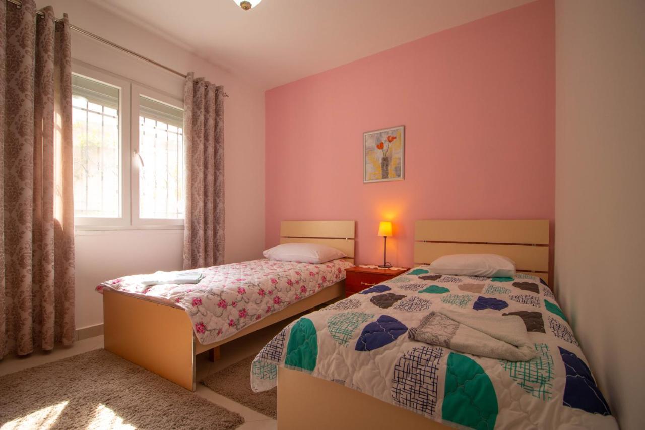 Kalaja Inn Krujë Exteriér fotografie