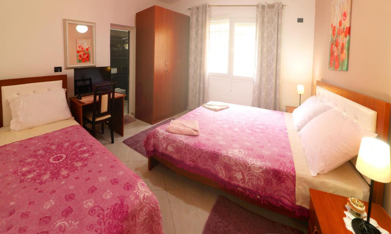 Kalaja Inn Krujë Exteriér fotografie