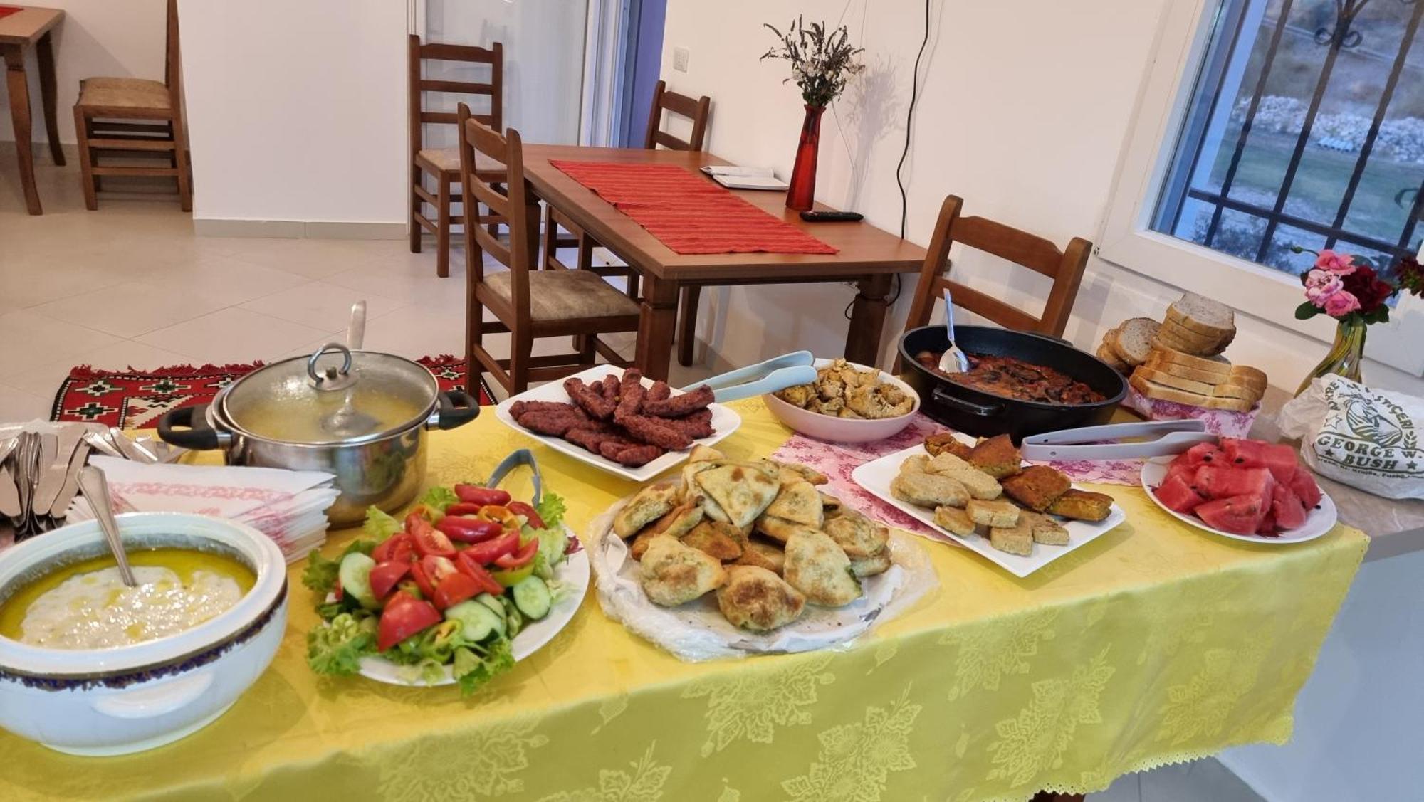 Kalaja Inn Krujë Exteriér fotografie